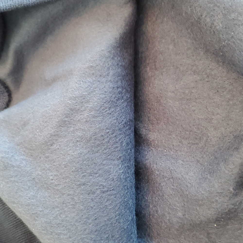 Victoria's Secret PINK crewneck Sweatshirt - Picture 5 of 8